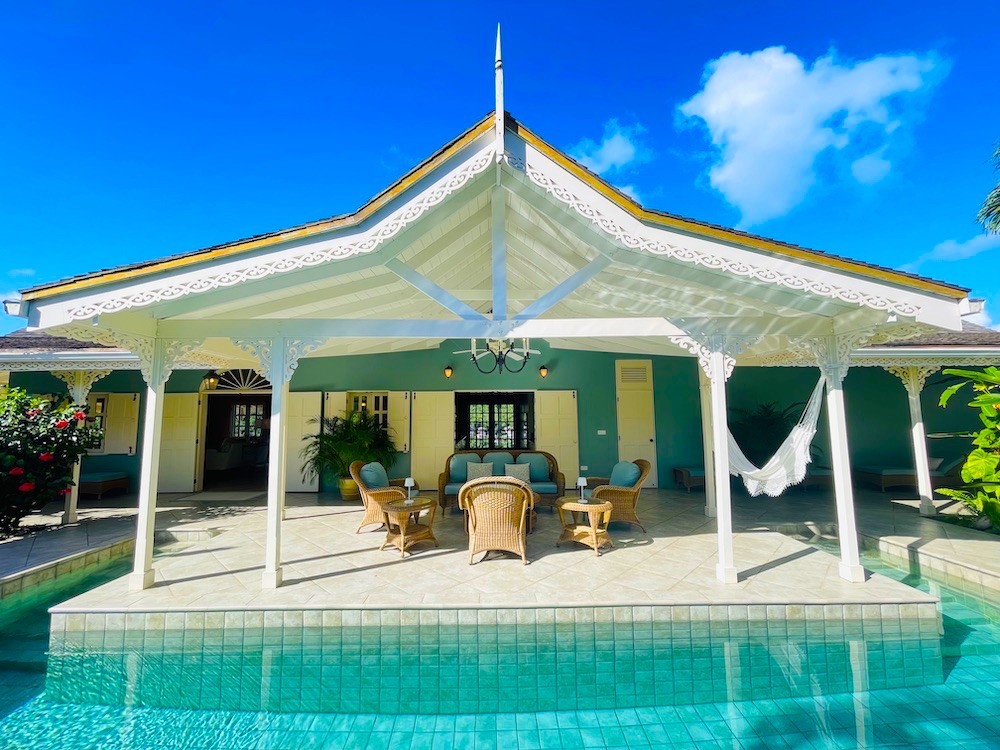 Luxury villa for sale in St Lucia with guesthouse, pool and gorgeous view overlooking Marigot bay 
